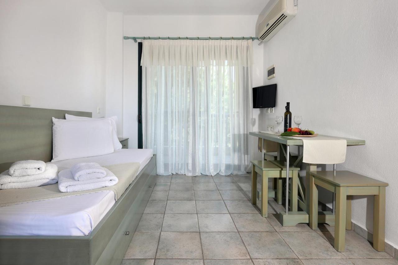 Maistrali Apartments أورموس باناجياس المظهر الخارجي الصورة
