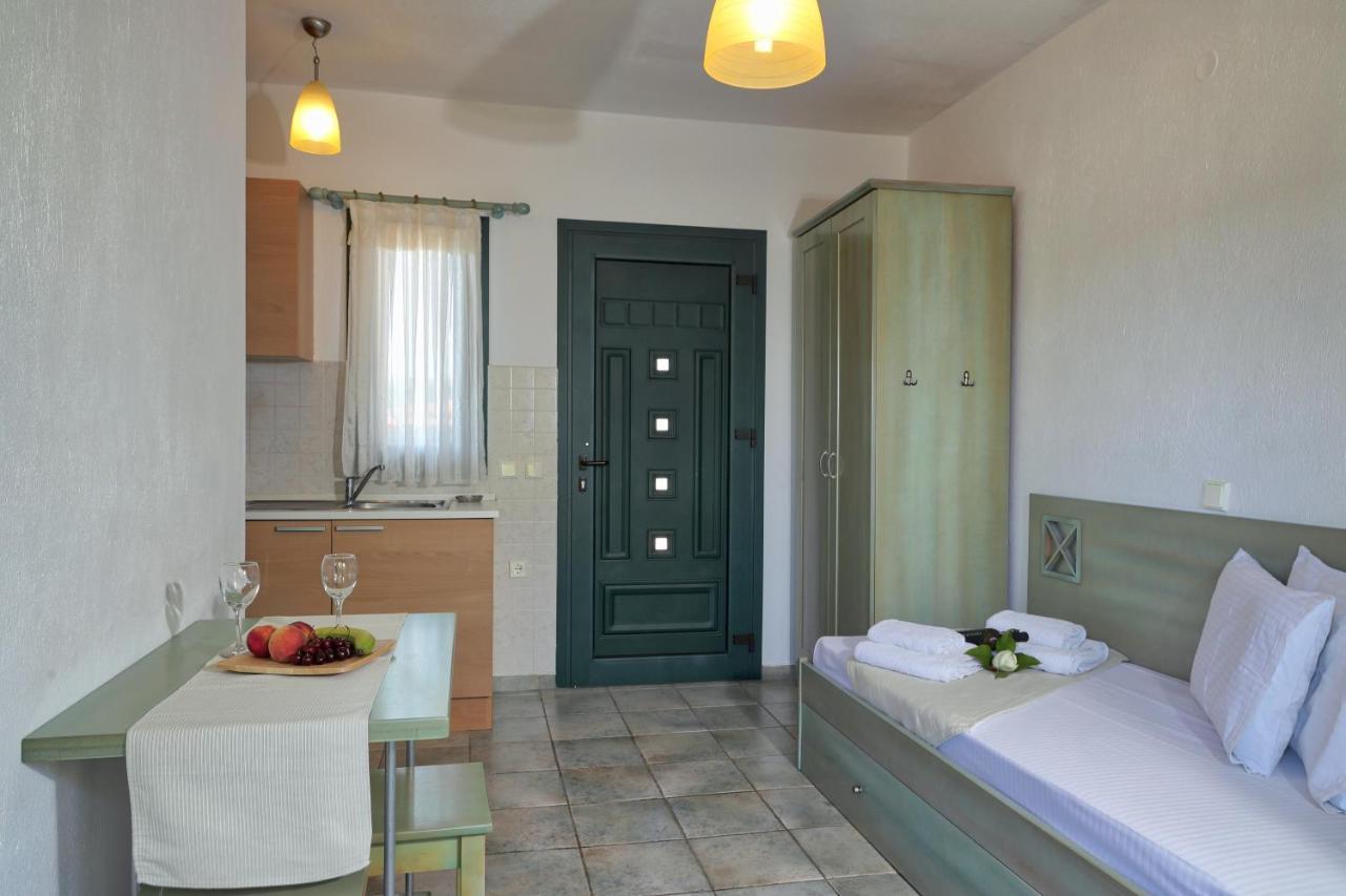 Maistrali Apartments أورموس باناجياس المظهر الخارجي الصورة